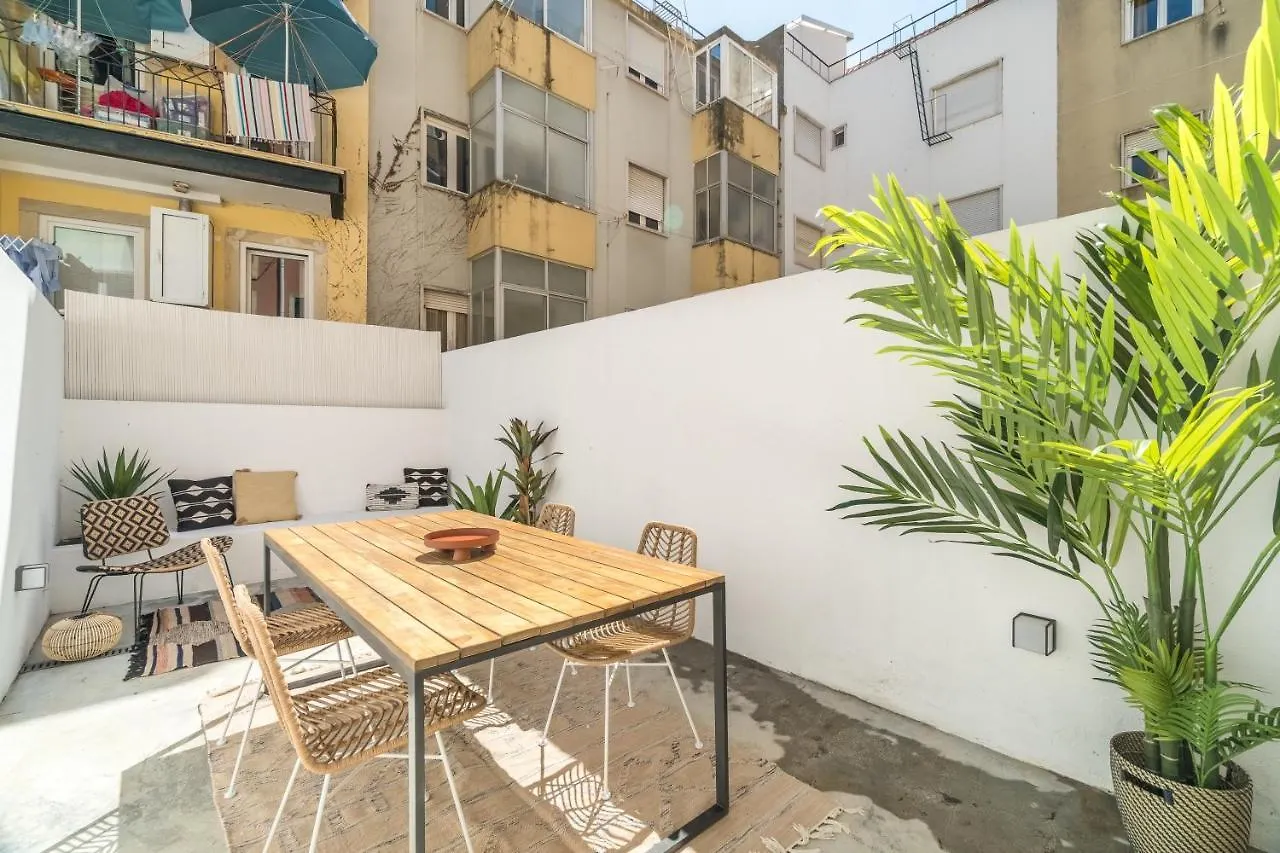 Casa Boma Lisboa - Elegant Apartment With Private Terrace - Ajuda II 0*, Lisbon Portugal