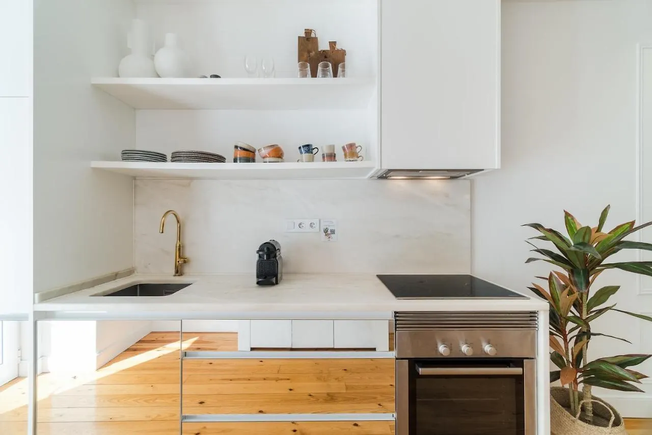 Casa Boma Lisboa - Elegant Apartment With Private Terrace - Ajuda II Portugal