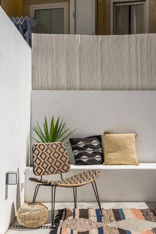 Casa Boma Lisboa - Elegant Apartment With Private Terrace - Ajuda II 0*, Lisbon Portugal