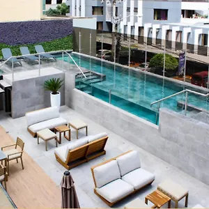 1 Habitacion, Edificio Eon, Zona 10, Venecia , Guatemala Guatemala
